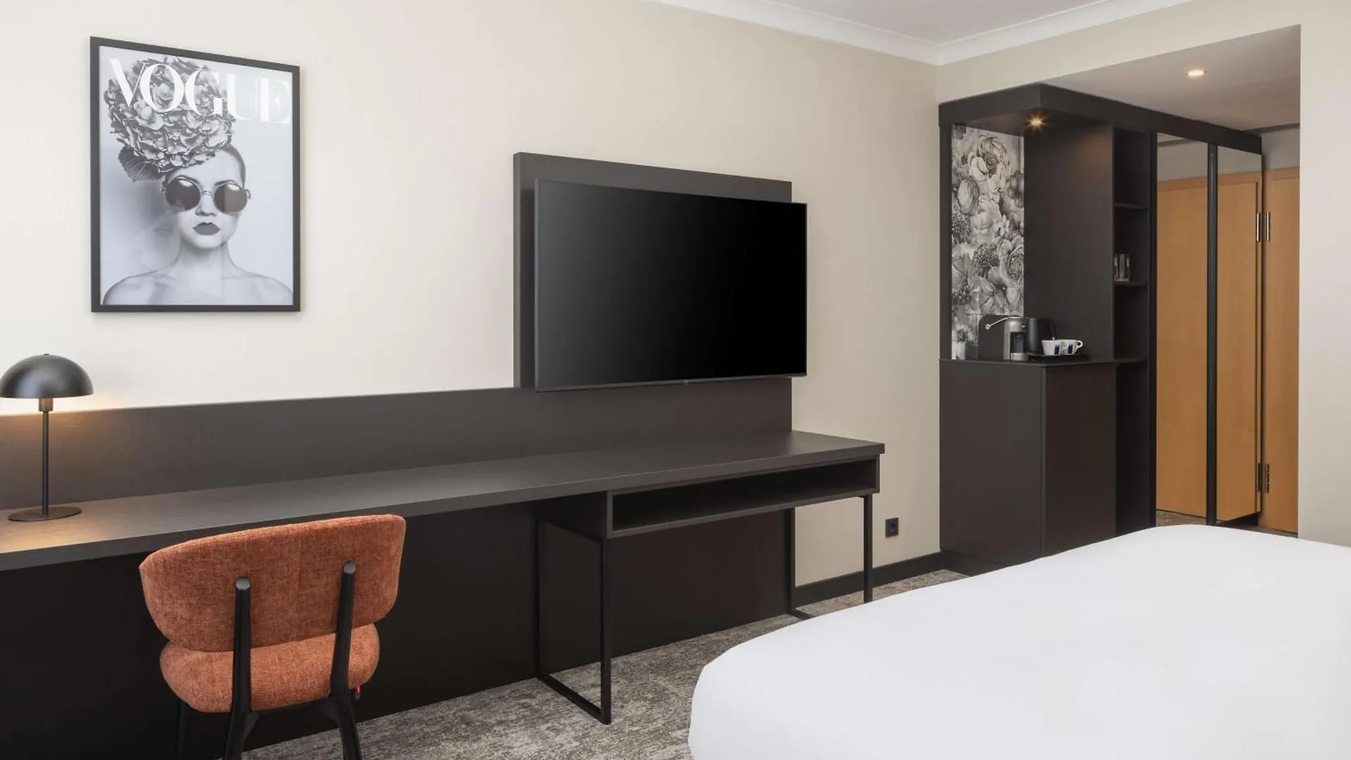 Отель Hilton Duesseldorf Германия