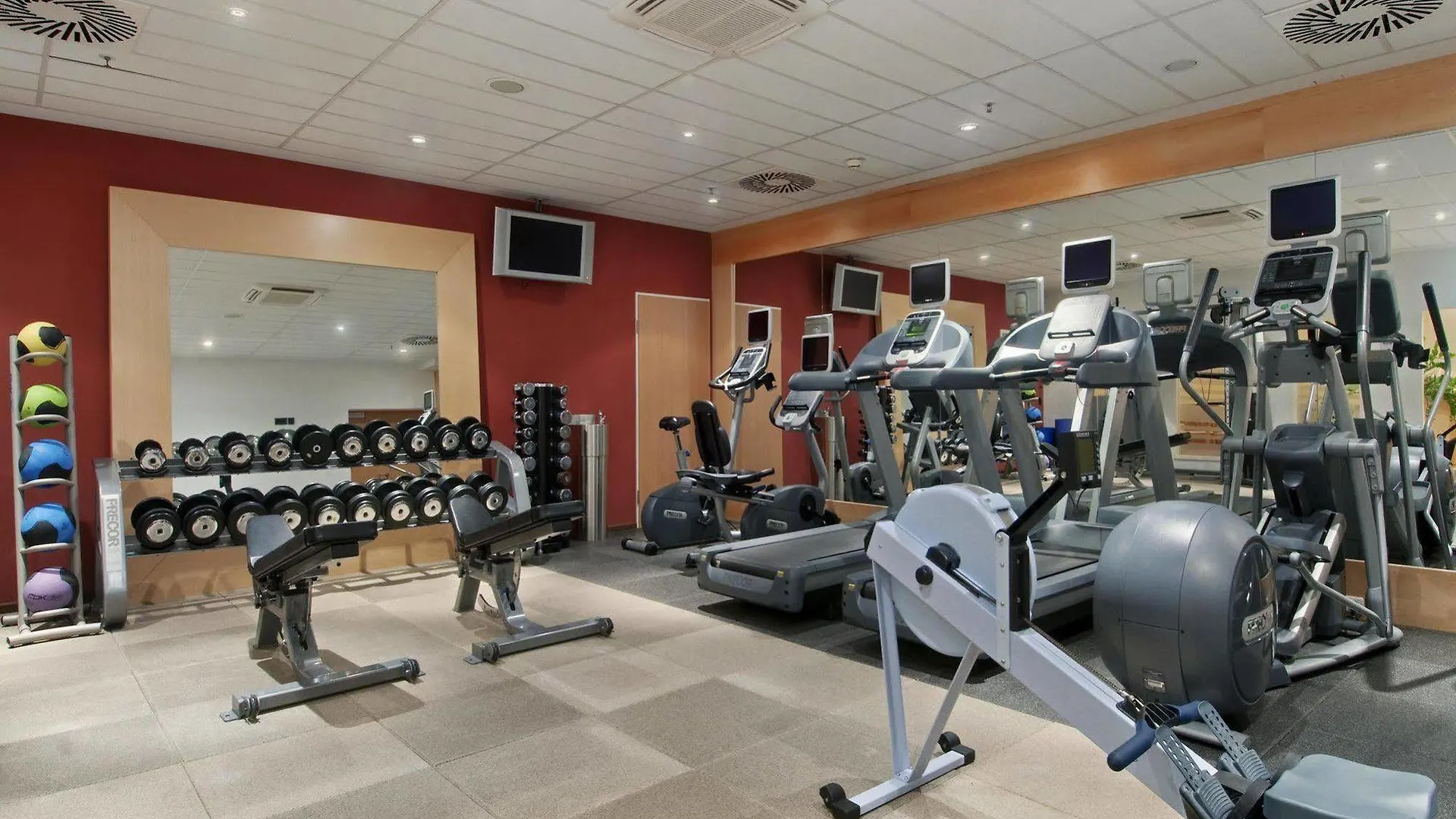 *****  Отель Hilton Duesseldorf Германия
