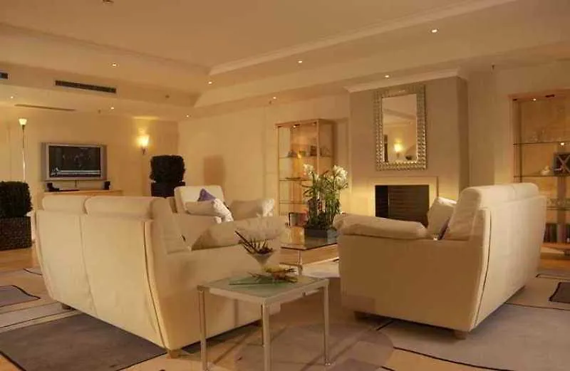 Отель Hilton Duesseldorf