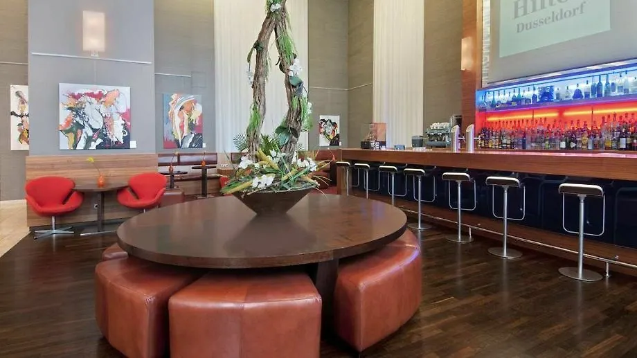 *****  Отель Hilton Duesseldorf Германия